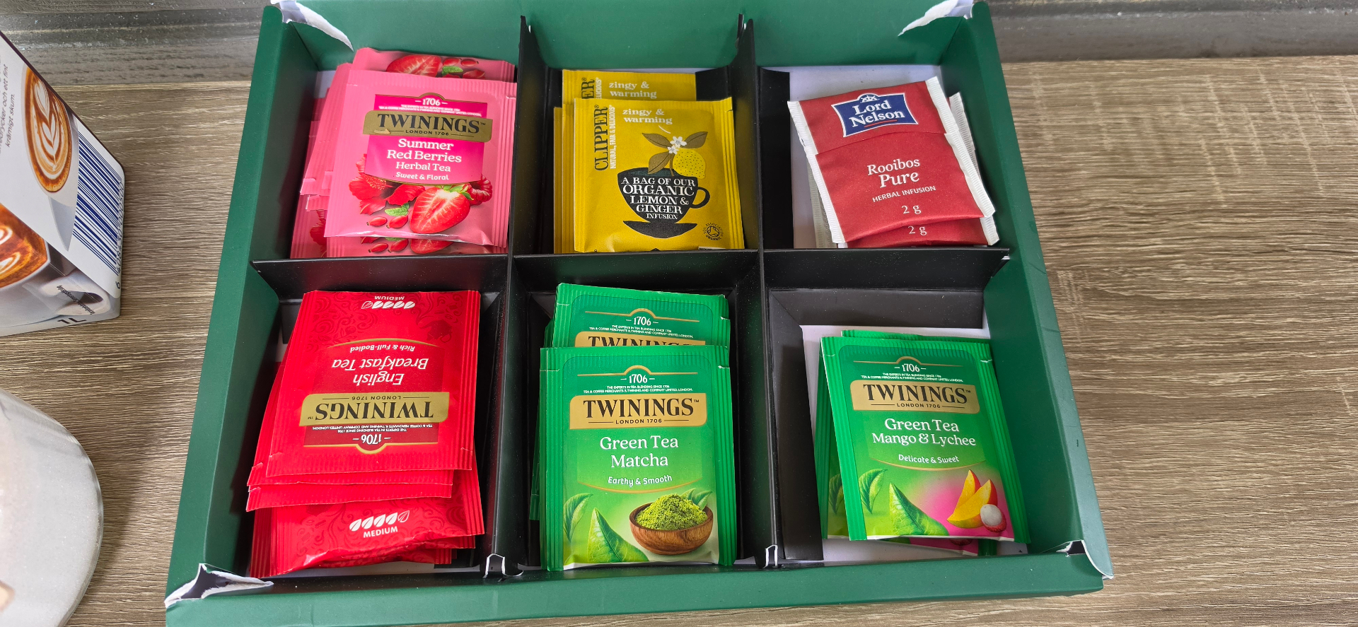 Chai & Loose-Leaf Tea